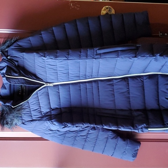 Nuage Navy puffer jacket faux fur hood. Expandable zips on side NWT Small - Picture 2 of 16